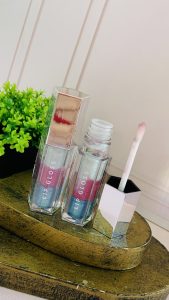 Lip Gloss Fashion