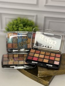 Estojo de Sombras 18 Cores Vivai